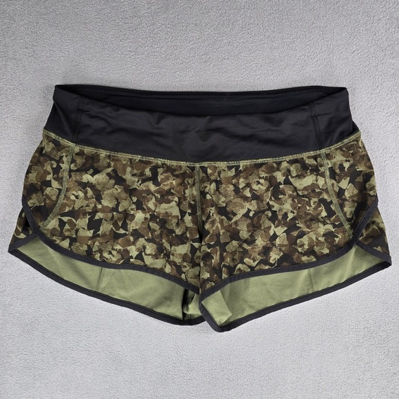 Lululemon Shorts Womens Size 8 Green Camo Hotty Hot Running Lined Zip Pocket - Picture 3 of 8